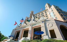 Arlington Resort Hotel & Spa